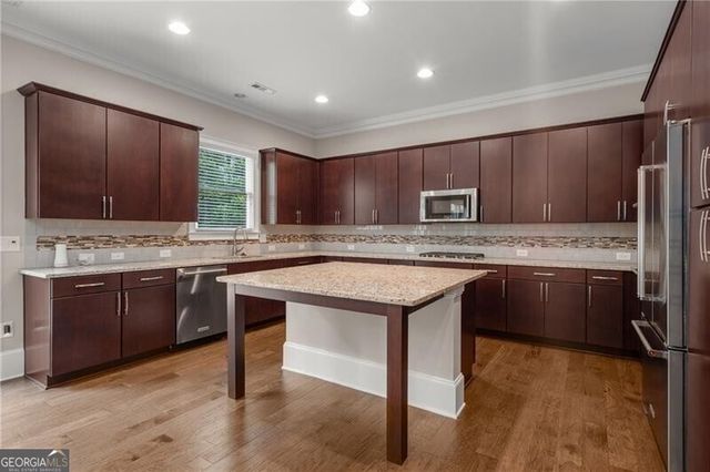 4900 Kentwood Drive, Marietta, GA 30068