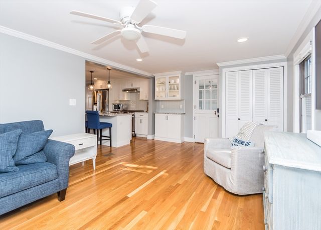 91 Canterbury Road, Waltham, MA 02453