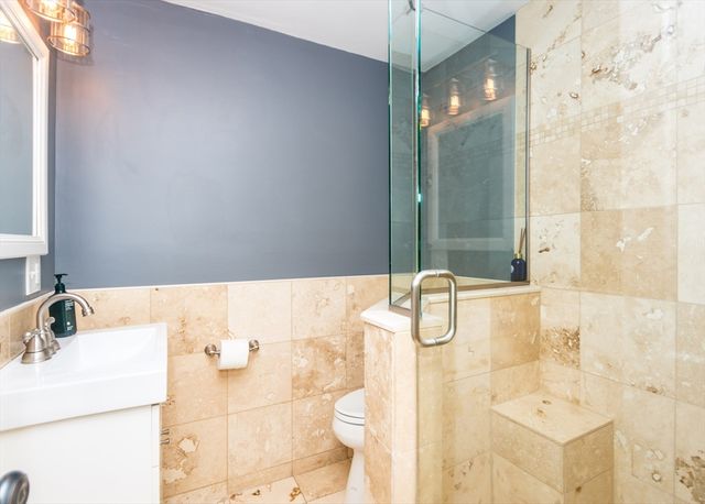 91 Canterbury Road, Waltham, MA 02453