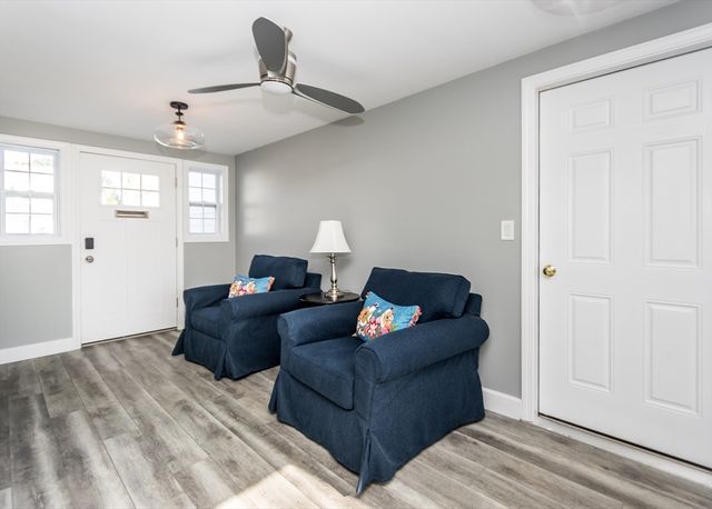 91 Canterbury Road, Waltham, MA 02453