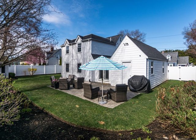 91 Canterbury Road, Waltham, MA 02453