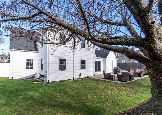 91 Canterbury Road, Waltham, MA 02453