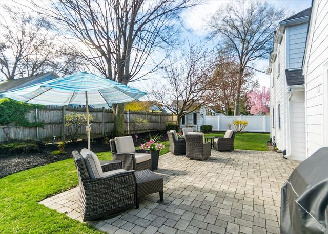 91 Canterbury Road, Waltham, MA 02453