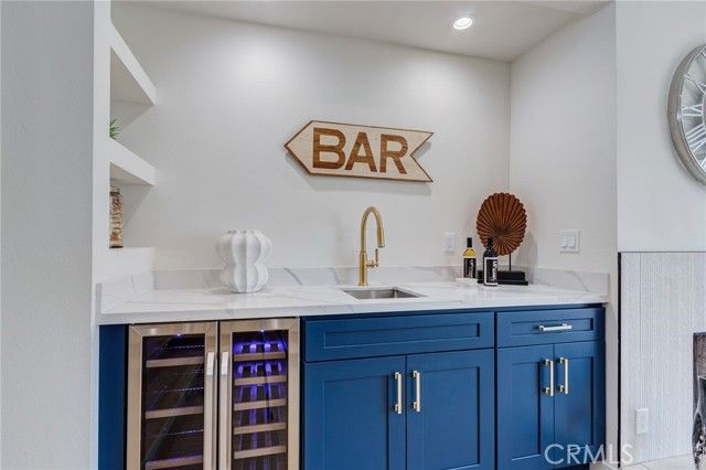 11919 Mayfield 2, Los Angeles, CA 90049