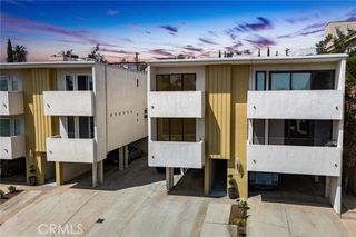 11919 Mayfield 2, Los Angeles, CA 90049