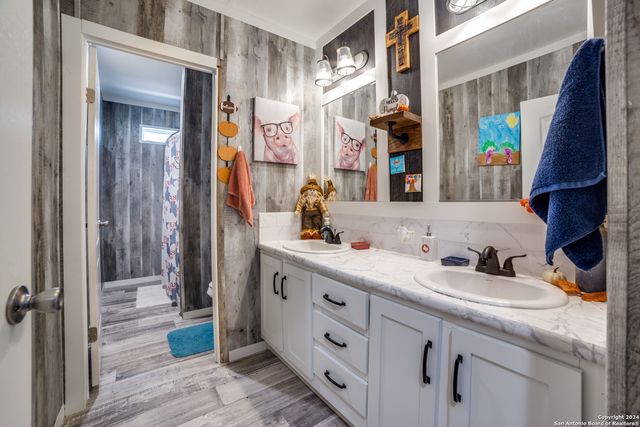 3292 Fm 1784, Pleasanton, TX 78064