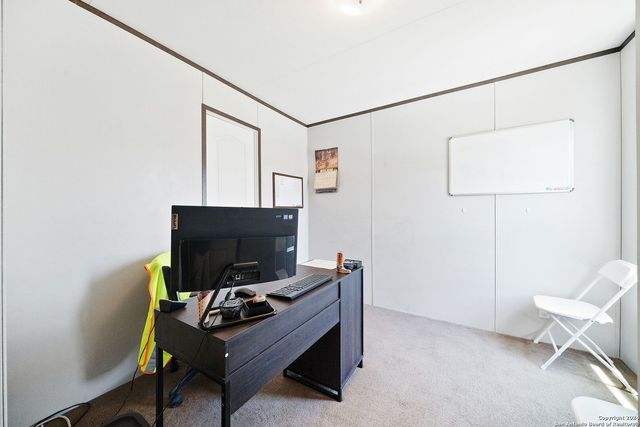 3292 Fm 1784, Pleasanton, TX 78064