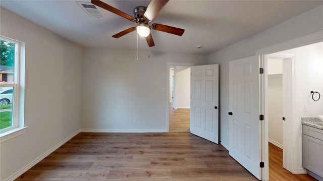 1002 Francis Drive, Pasadena, TX 77506