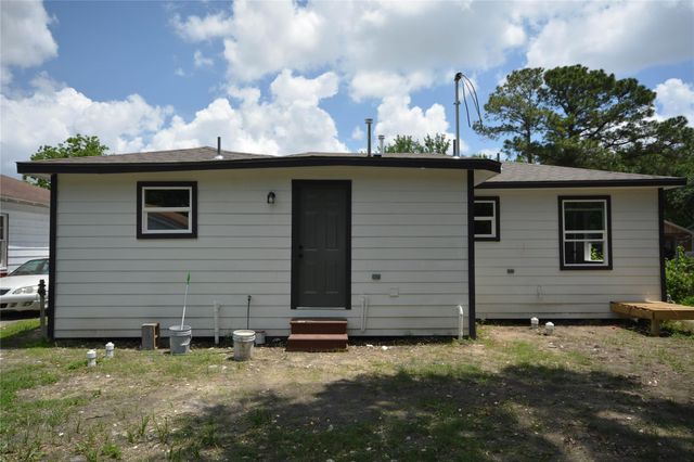 1002 Francis Drive, Pasadena, TX 77506