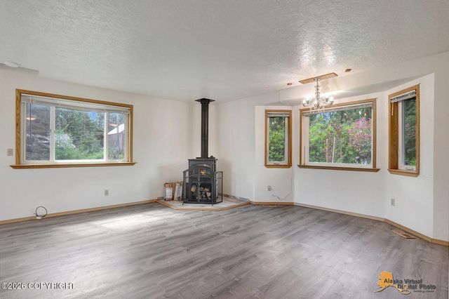 3325 N Sparrow Court, Palmer, AK 99645