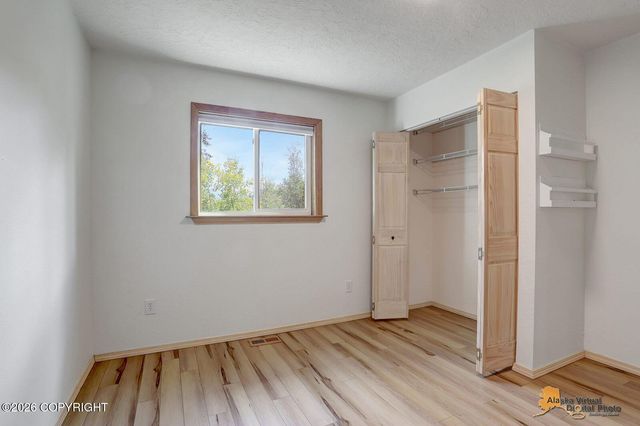 3325 N Sparrow Court, Palmer, AK 99645