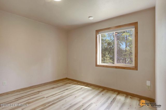 3325 N Sparrow Court, Palmer, AK 99645