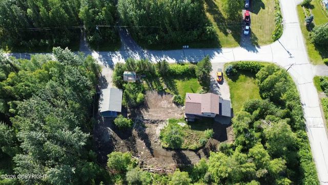 3325 N Sparrow Court, Palmer, AK 99645