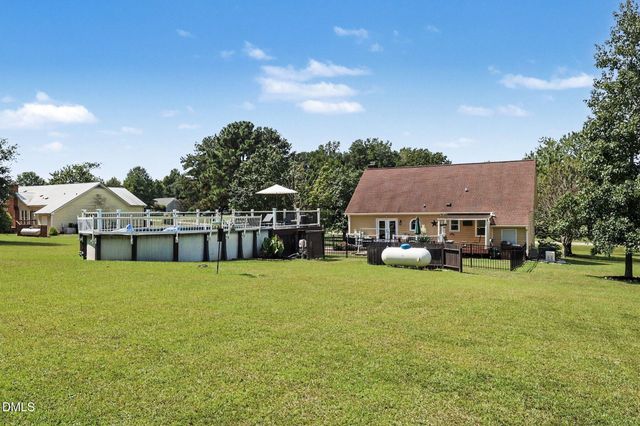 1628 Colston Crossing, Zebulon, NC 27597