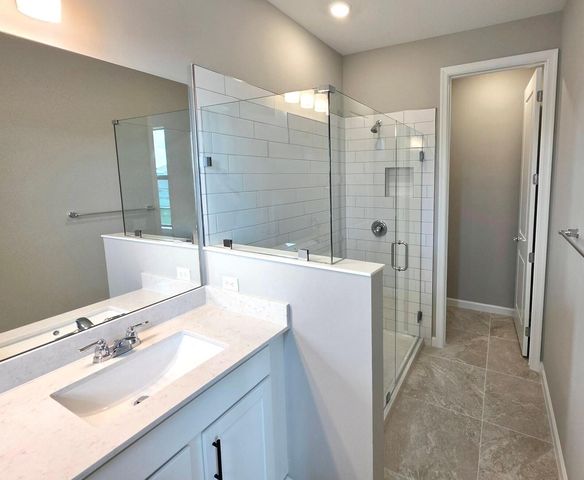 4322 Efendi Drive Latitude 41-32, Lantana, FL 33462