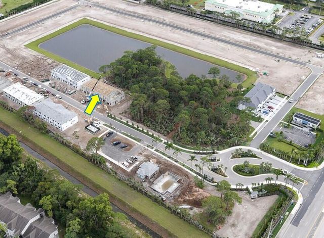 4322 Efendi Drive Latitude 41-32, Lantana, FL 33462