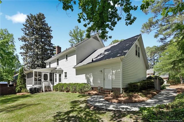 6120 Lochview Drive, Fayetteville, NC 28311