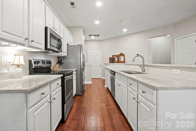 3204 Margellina Drive, Charlotte, NC 28210