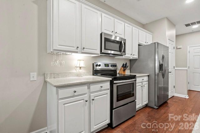 3204 Margellina Drive, Charlotte, NC 28210