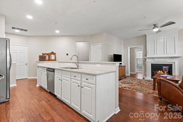 3204 Margellina Drive, Charlotte, NC 28210