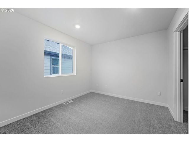 18955 Sw EUREKA Ln, Beaverton, OR 97007