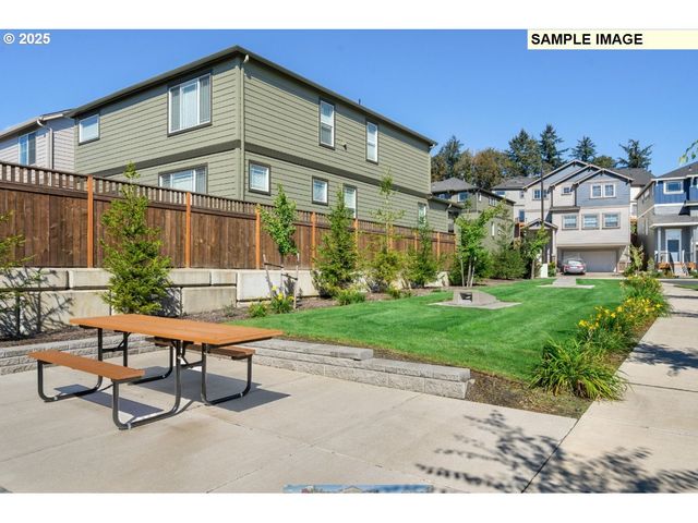 18955 Sw EUREKA Ln, Beaverton, OR 97007