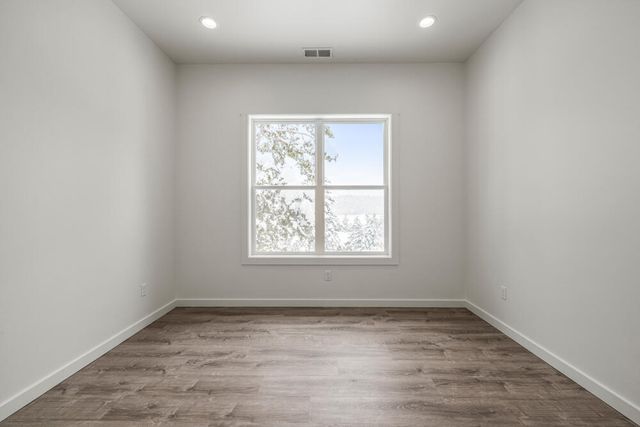 12041 Turnstone Drive, Klamath Falls, OR 97601