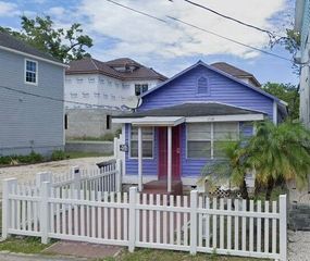 173 B Riberia St., St Augustine, FL 32084