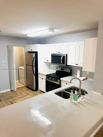 11225 W Atlantic Blvd 102, Coral Springs, FL 33071
