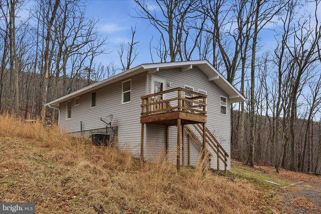 104 INCA TRL, Winchester, VA 22602