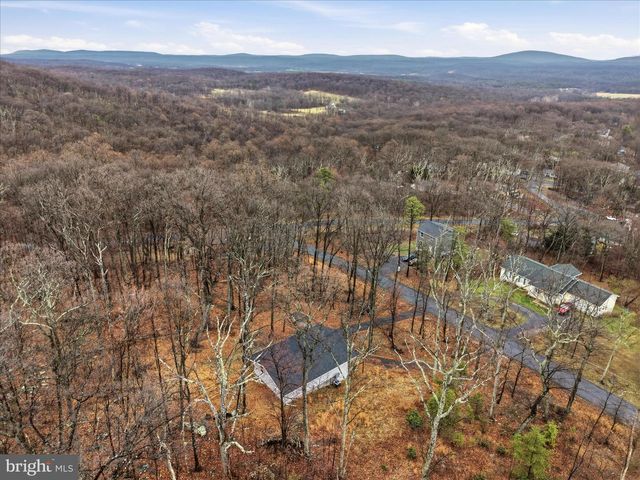 104 INCA TRL, Winchester, VA 22602