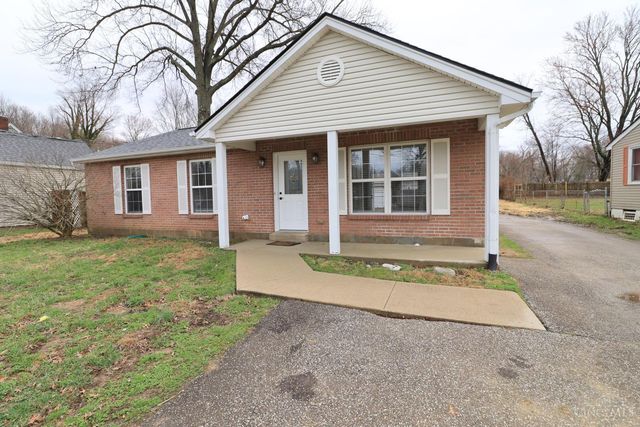 16 Sperling Drive, Batavia Twp, OH 45102