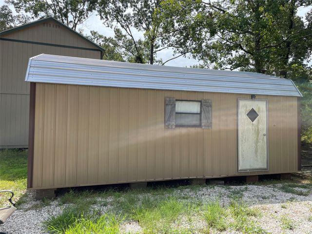 30 Casablanca Drive, Point Blank, TX 77364