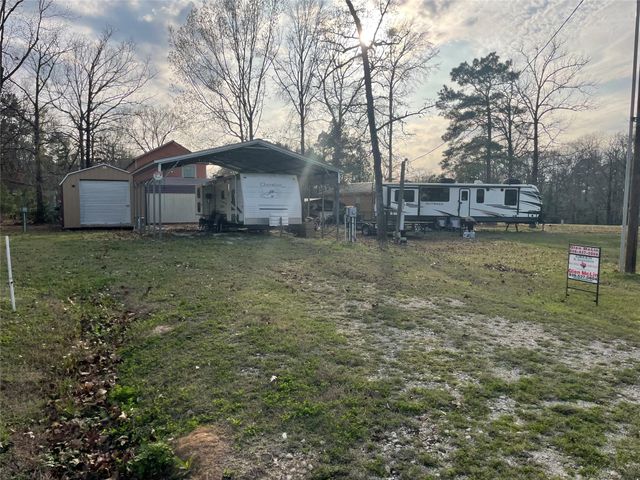 30 Casablanca Drive, Point Blank, TX 77364