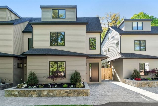 956 Walnut Street 3, Newton, MA 02461