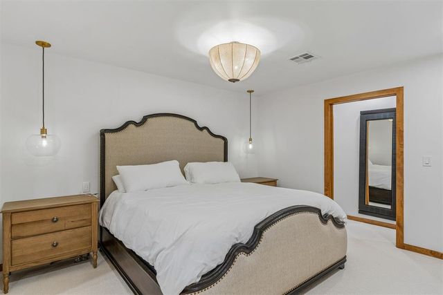 810 Hoover Street, Norman, OK 73072