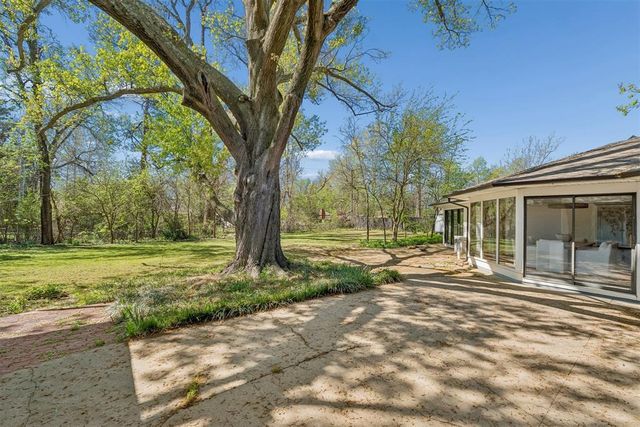 810 Hoover Street, Norman, OK 73072