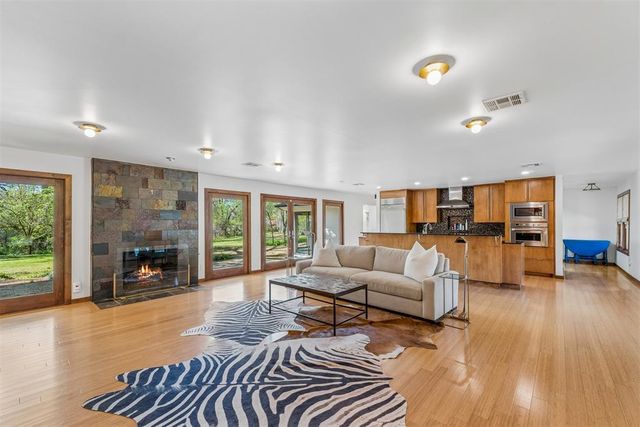 810 Hoover Street, Norman, OK 73072