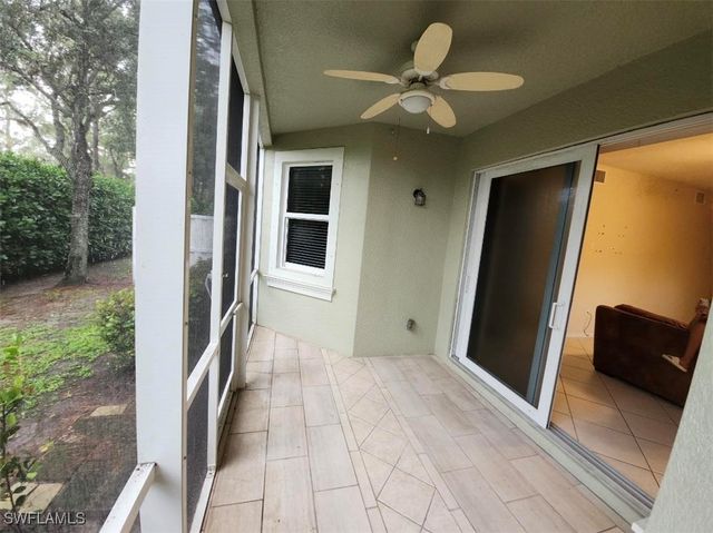 1445 Mariposa CIR 101, Naples, FL 34105