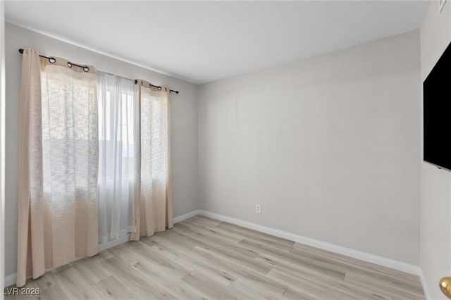 7652 Botany Bay Drive, Las Vegas, NV 89128