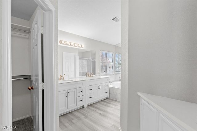 7652 Botany Bay Drive, Las Vegas, NV 89128