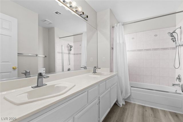 7652 Botany Bay Drive, Las Vegas, NV 89128