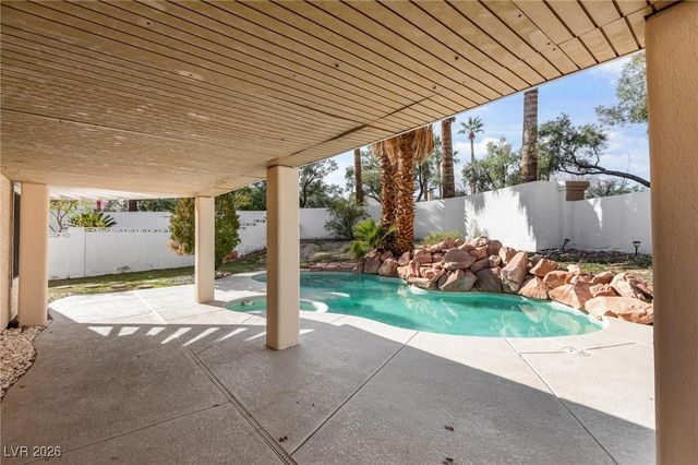 7652 Botany Bay Drive, Las Vegas, NV 89128