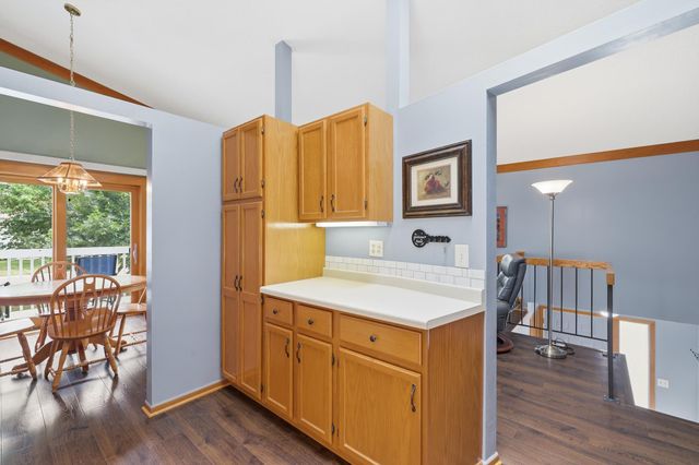 3632 Gershwin Lane N, Oakdale, MN 55128