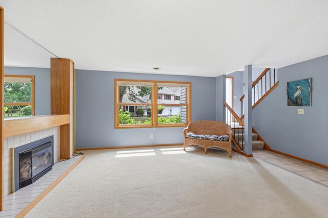 3632 Gershwin Lane N, Oakdale, MN 55128