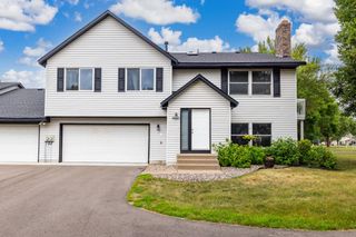 3632 Gershwin Lane N, Oakdale, MN 55128