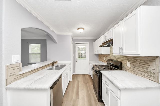 6817 Anderson Street, Texas City, TX 77591