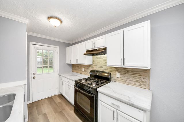 6817 Anderson Street, Texas City, TX 77591