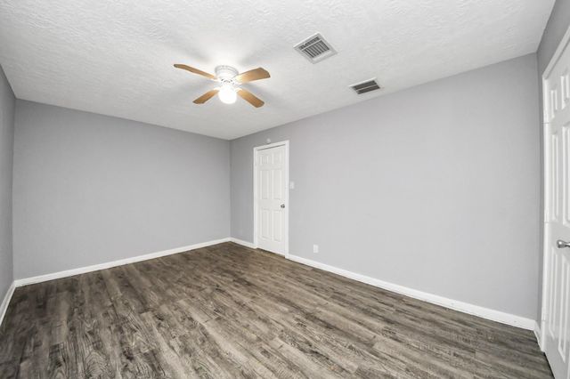 6817 Anderson Street, Texas City, TX 77591