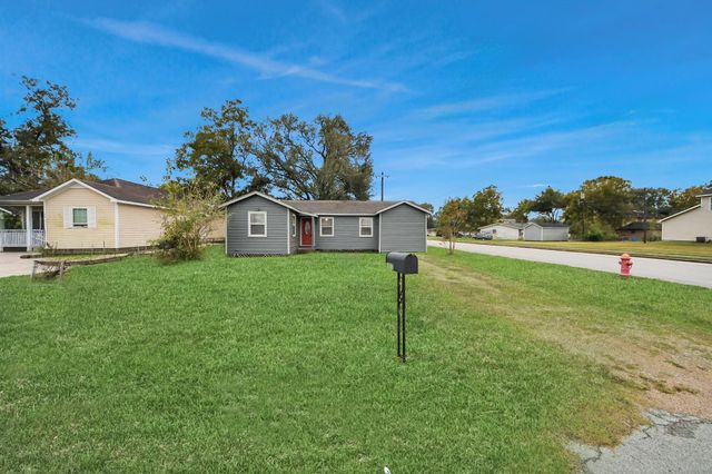 6817 Anderson Street, Texas City, TX 77591